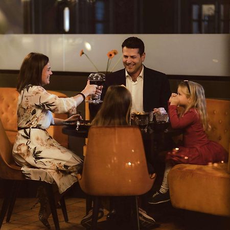 Sofitel Luxembourg Europe Hotel Exterior photo The Crown Prince and Crown Princess with their daughters Princess Estelle and Princess Leonore at the restaurant in 2019